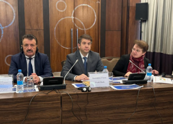 В Душанбе прошло обсуждение Доклада о климате и развитии в Таджикистане