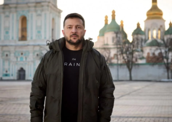 Зеленский вносит в Раду законопроект о множественном гражданстве