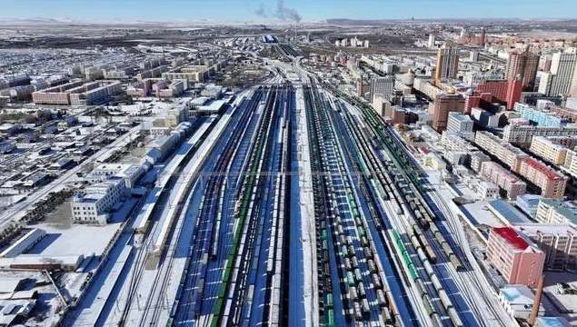 В Китае открыты 39 железнодорожных логистических центров