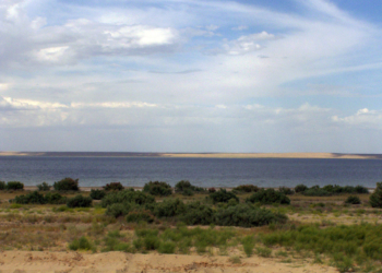 Денгизкуль – море внутри озера