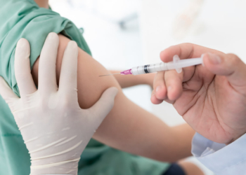 В Казахстане проводят дополнительную вакцинацию против кори