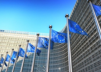 ЕС намерен привлечь до €10 млрд для создания транспортного коридора из Азии в обход России