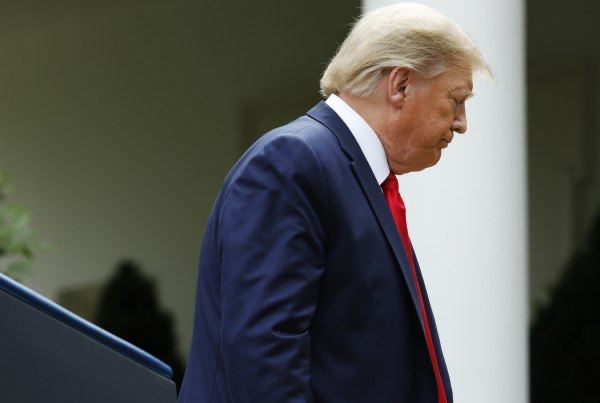 Человек который видел сквозь лица. Отражение человека. Нейросеть распознавание лица человека. Человек который видел сквозь лица. Эстетика восприятия фото для презентации.