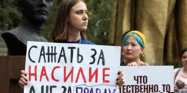 Власти Казахстана намерены представить в Совете ООН инициативу по борьбе с домашним насилием