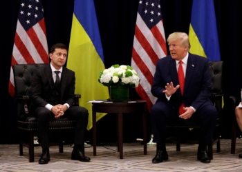 Зеленский: Я готов поехать с Трампом на фронт, чтобы он увидел реальность войны