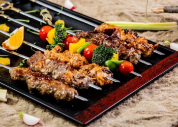 Непередаваемый вкус и аромат узбекского шашлыка
