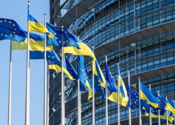 Послы ЕС одобрили дополнительные €5 млрд для помощи Украине оружием на 2024 год