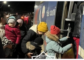 На западе Казахстана прорвало плотину. Началась массовая эвакуация жителей