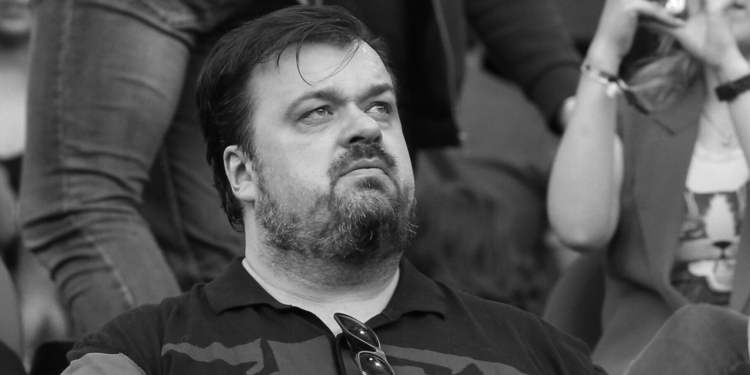 Умер Василий Уткин — голос футбола для целых поколений