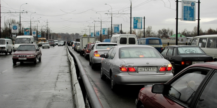 В Таджикистане за последние годы значительно увеличилось количество автомобилей