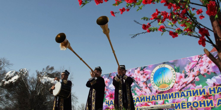 Свадебный декор, гелиевые шары, ростовые куклы | ВКонтакте