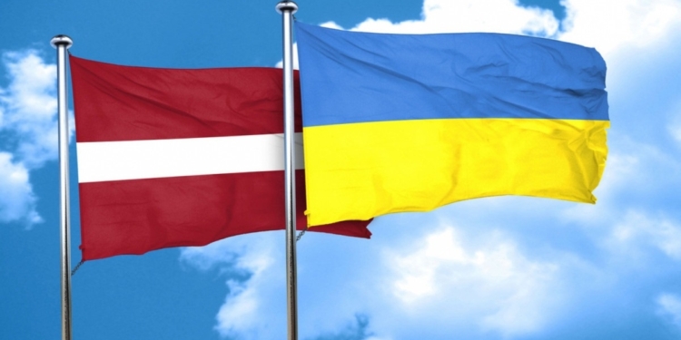 Латвия передала Украине оборудование для восстановления энергетики