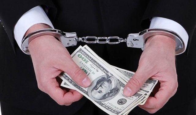 Двое граждан Таджикистана подозреваются в незаконном использовании юридического лица