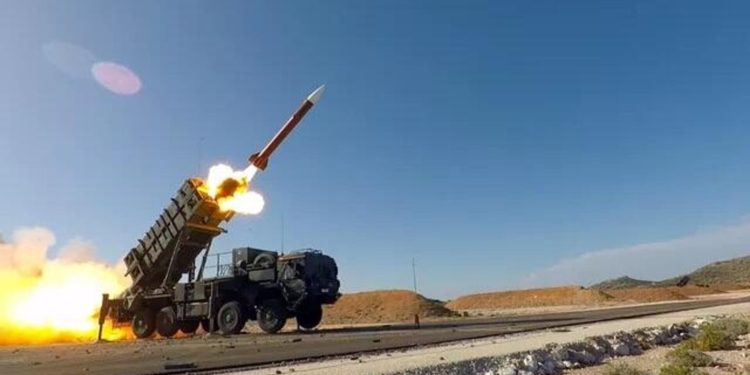 Германия обещает как можно быстрее доставить Patriot в Украину