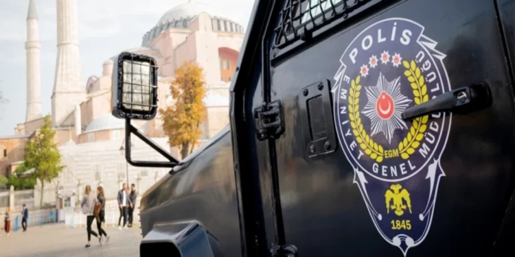 В Стамбуле за подготовку теракта задержаны сторонники ИГ из Таджикистана и Киргизии