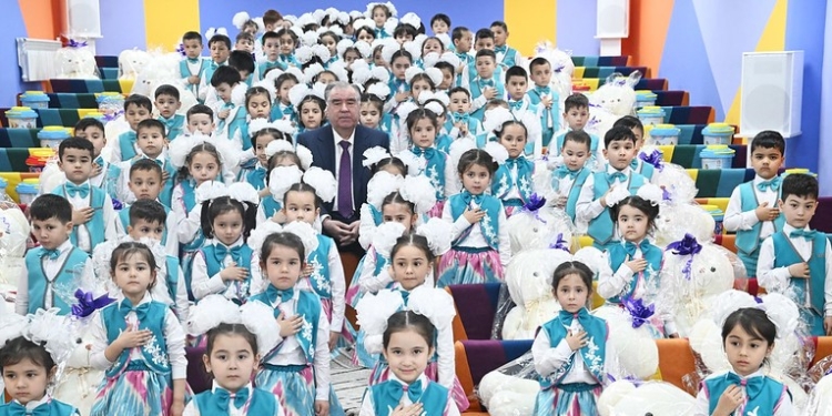 Дошкольное учреждение «Наврузи Истиклол» на 840 мест открылось в Худжанде
