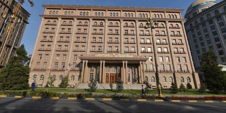 Послу РФ в Душанбе вручили ноту