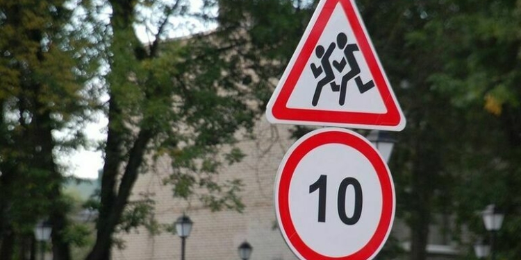 В результате ДПТ на дорогах Таджикистана погибли два несовершеннолетних