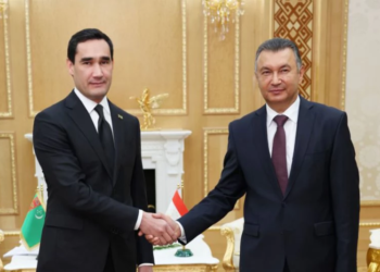 Президент Туркменистана С.Бердымухамедов встретился с Премьер-министром Таджикистана К.Расулзода