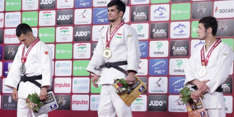DUSHANBE GRAND SLAM 2024. В первый день турнира дзюдоисты Таджикистана завоевали три медали