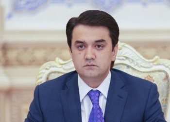Рустами Эмомали выразил соболезнования в связи с гибелью Раиси