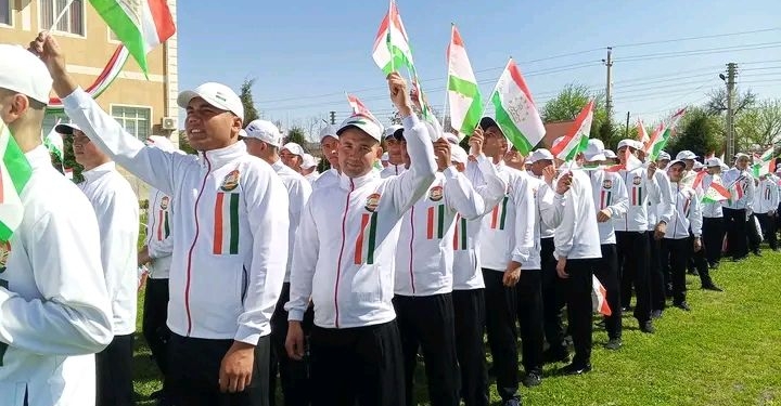 Город Бустон Согдийской области выполнили план весеннего призыва на 100 %