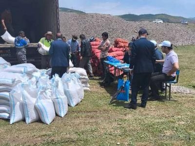 Пострадавшему от стихии населению Нурабада и Рашта оказана помощь