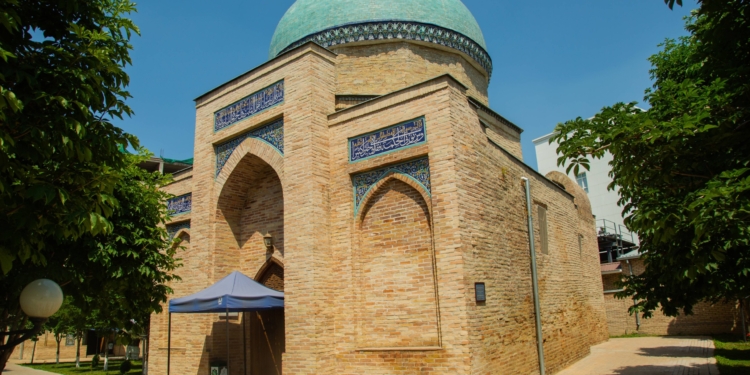 Ансамбль Шейхантаур
