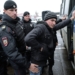 Комитет Госдумы РФ одобрил проект, разрешающий полиции выдворять за пределы страны мигрантов