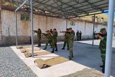 Сотрудники КЧС прошли учения по огневой подготовке