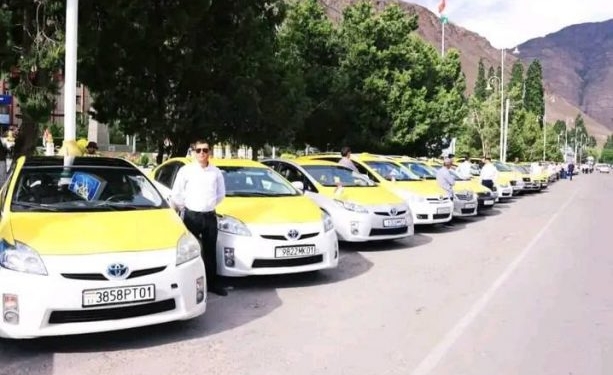 120 новых такси начали курсировать в Хороге
