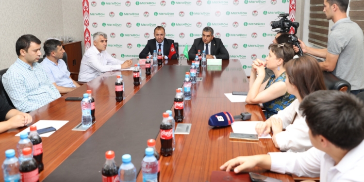 MegaFon Football Day и поддержка национальной сборной: МегаФон Таджикистан и ФФТ будут развивать футбол вместе
