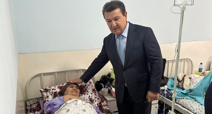Глава минздрава ознакомился с деятельностью подведомственных учреждений в Хатлонской области