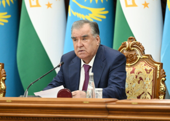 Выступление Эмомали Рахмона на пресс-конференции по итогам переговоров с Президентом Республики Казахстан Касым-Жомартом Токаевым