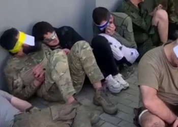 ВСУ захватили сотни военнопленных в Курской области — Financial Times