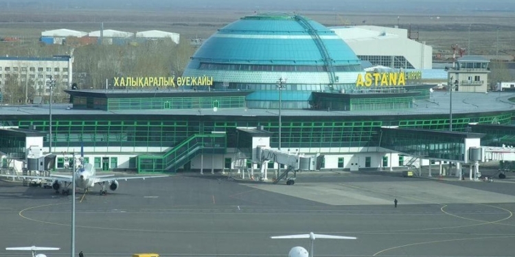 В аэропорту Астаны проведут внеплановую проверку после повреждения его сотрудниками двух самолетов