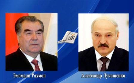 Эмомали Рахмон поздравил Лукашенко с 70-летием в ходе телефонного разговора
