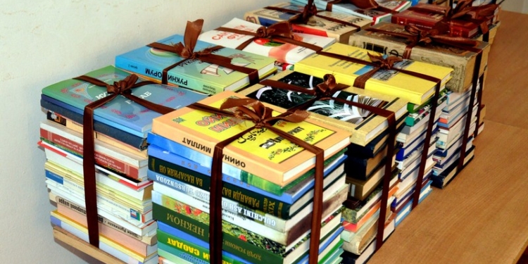 Свыше 14 тысяч экземпляров книг бесплатно доставлено в городские и районные библиотеки Таджикистана