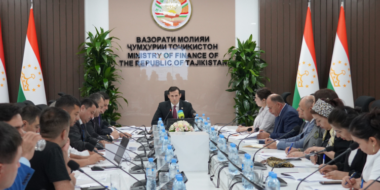 АБР выделит Таджикистану $110 млн на реализацию экономических реформ