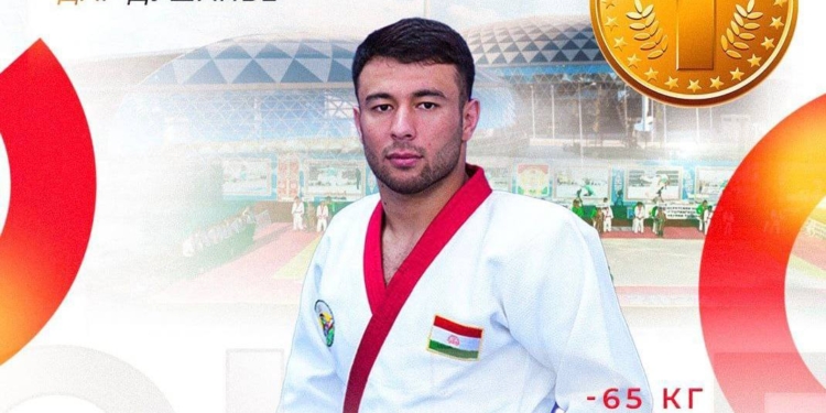 Муллораджаб Халифаев завоевал золотую медаль Чемпионата мира по гуштингири