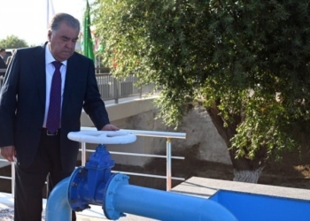 Эмомали Рахмон ввёл в эксплуатацию линию водоснабжения притока реки Сырдарьи