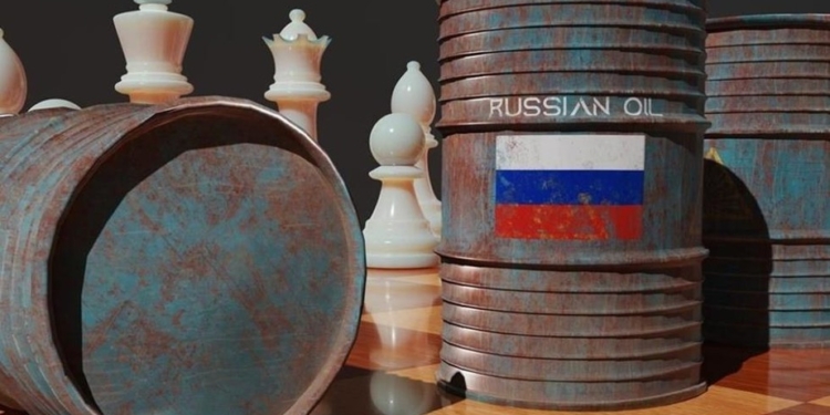 США приготовились ужесточить санкции против российской нефти, чтобы «обезвредить» военную машину Кремля