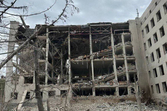 Число погибших в результате удара по Полтаве увеличилось до 58 человек
