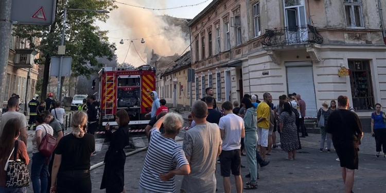 ЮНИСЕФ оказывает помощь пострадавшим от недавнего удара по Львову