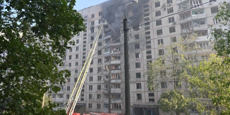 Мирные города под ударом. Украина ждёт решение о дальнобойном оружии