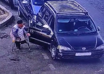 В Турсунзаде задержан человек, использующий инвалида для попрошайничества