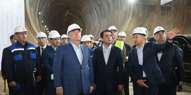 Эмомали Рахмон дал старт новому этапу работ на Рогунской ГЭС