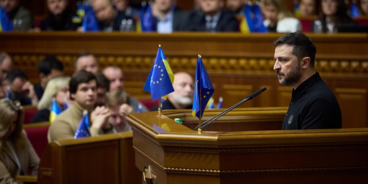 Президент Украины: «План победы должен привести к миру как можно быстрее»