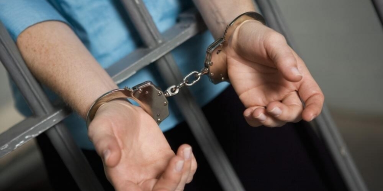 Россия выдаст Таджикистану мужчину, подозреваемого в мошенничестве на сумму 54,7 тысяч сомони