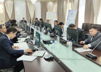 В Хатлоне проходит заседание рабочей группы по разработке проекта Закона «О полиции»